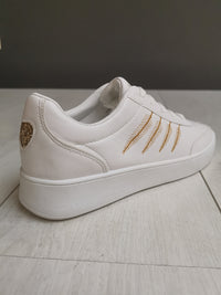 <tc>Sneakers BECCA λευκο/χρυσο</tc>