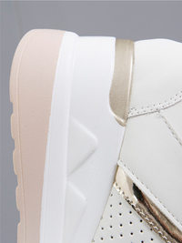 <tc>Sneakers HEILY λευκό</tc>